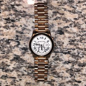 Michael Kors boyfriend watch in rose gold
